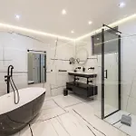 Magnifique De Luxe Proche Centre Villa