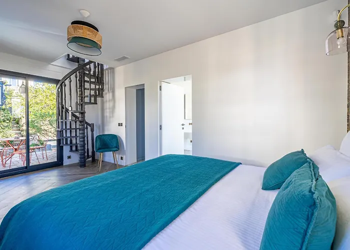 New! De Luxe Centre Cannes