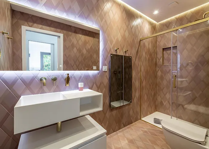 New! De Luxe Centre * Cannes