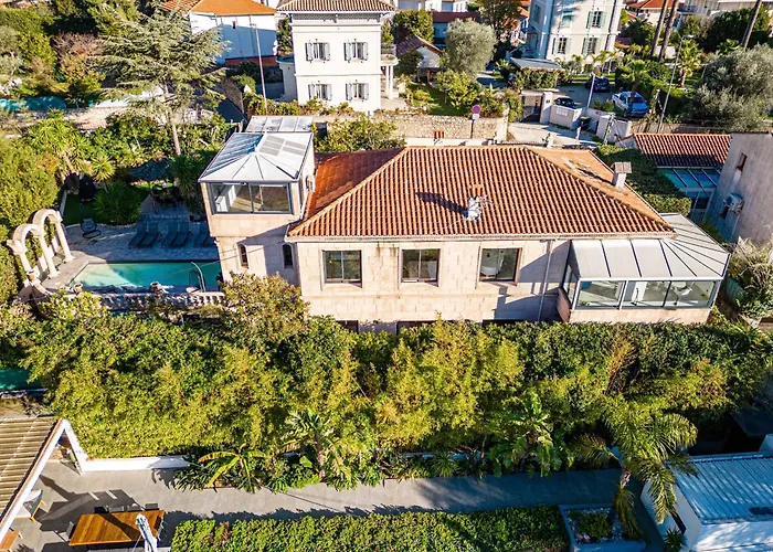 New! De Luxe Centre * Cannes